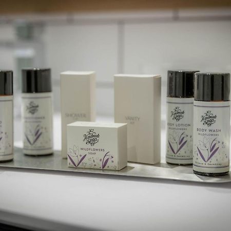 灯塔酒店 桑迪福德 外观 照片